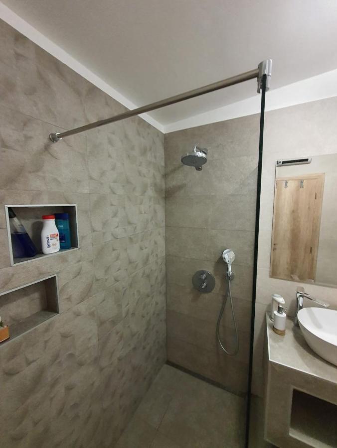 Apartment Sara อูมัค ภายนอก รูปภาพ
